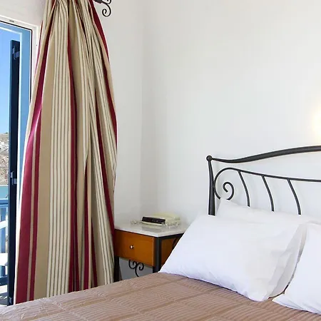 Anixi Hotell Ornos (Mykonos)