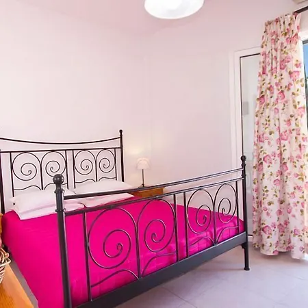 Anixi Ornos (Mykonos)