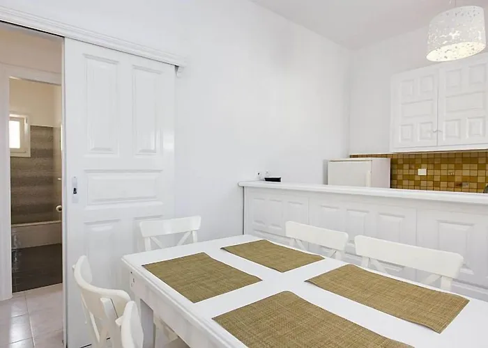 Anixi 2* Ornos (Mykonos)